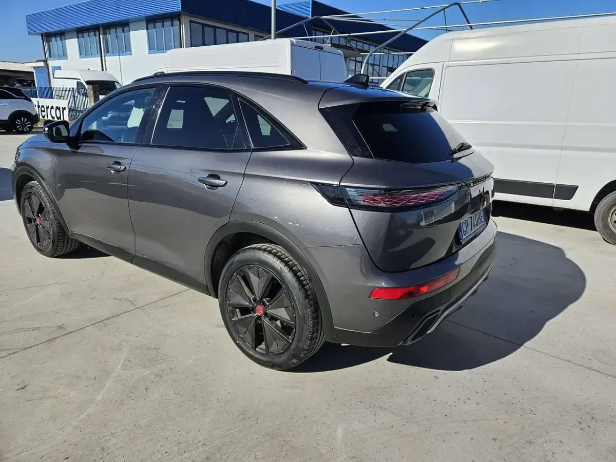 Usata DS Automobiles DS7 Crossback Performance 131 CV (96 kW) 2023 Grigio SUV