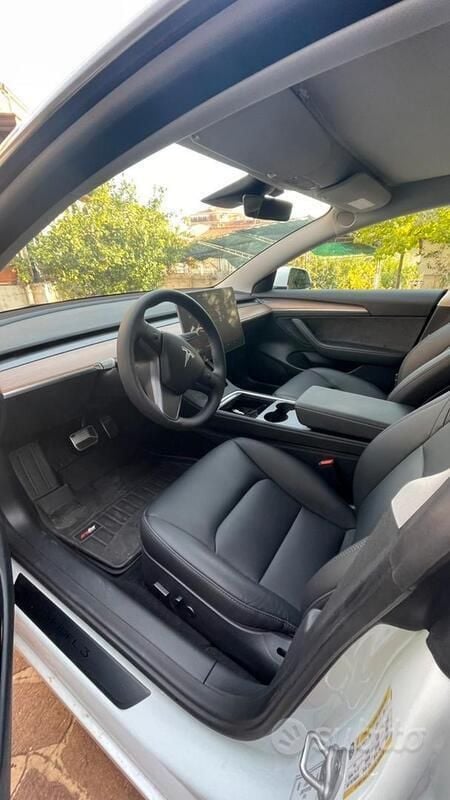 Usata Tesla Model 3 208 kW (283 CV) 2023 Bianco Berlina