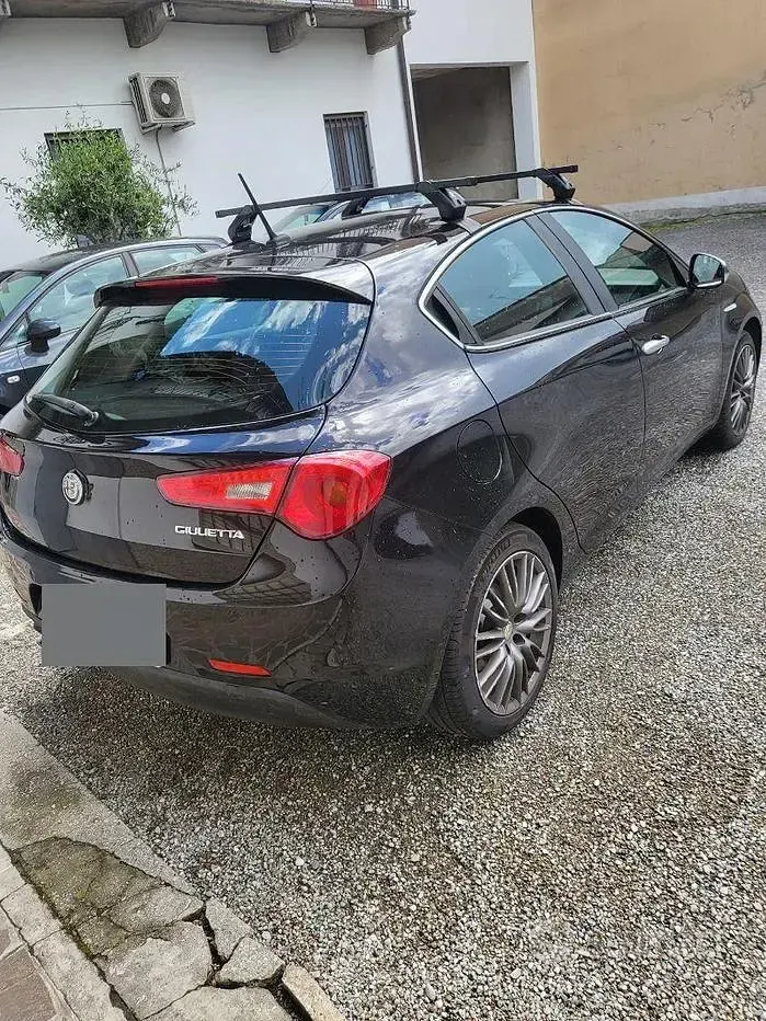 Usata Alfa Romeo Giulietta 120 CV (88 kW) 2016 Nero Utilitaria