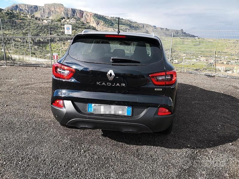 Usata Renault Kadjar Bose Edition 131 CV (96 kW) 2015 Nero SUV