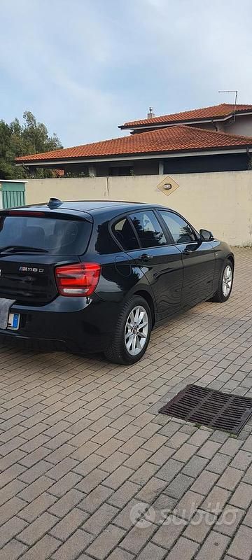 Usata BMW 1600 116 CV (85 kW) 2012 Nero Berlina