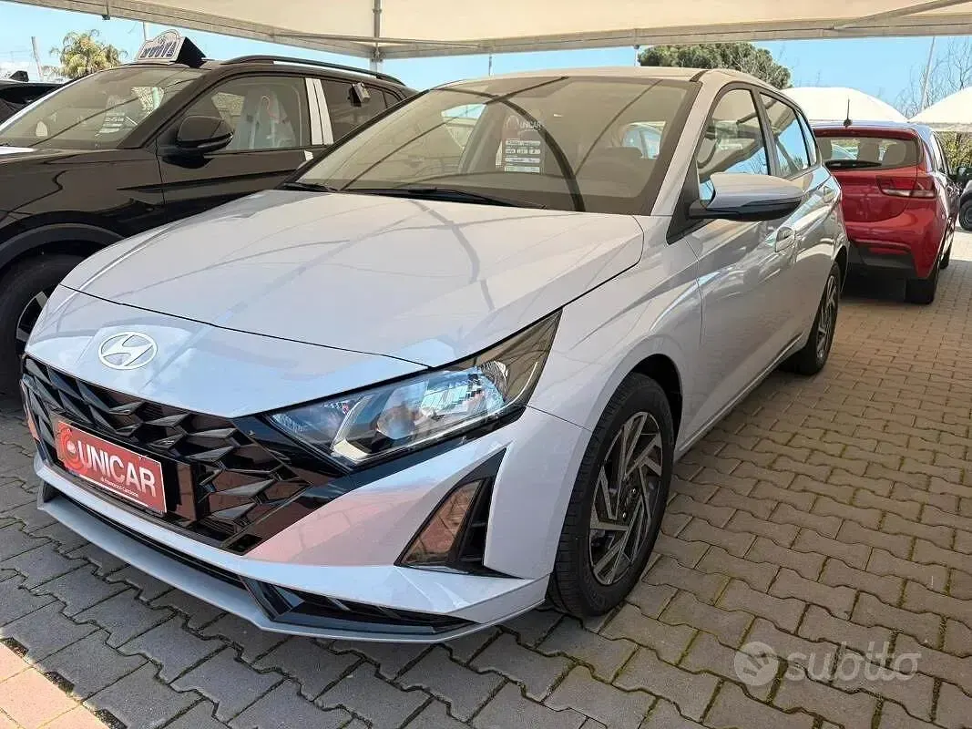 Neu Hyundai i20 100 PS (73 kW) 2026 Kleinwagen