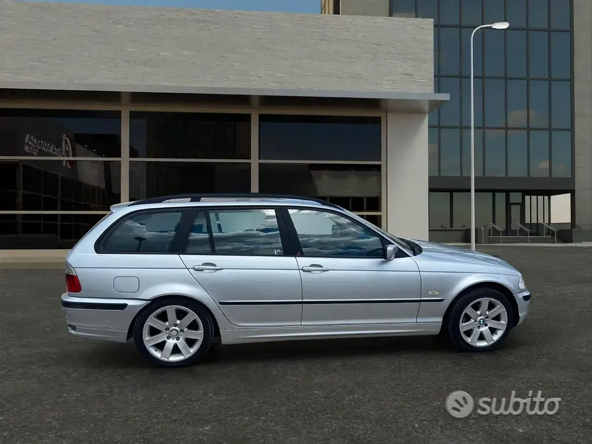 Usata BMW 320 Comfort Edition 136 CV (100 kW) 2001 Grigio Station wagon