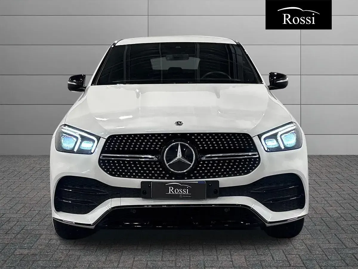Usata Mercedes GLE300 Premium 272 CV (200 kW) 2022 Bianco diamante metallizzato Coupé