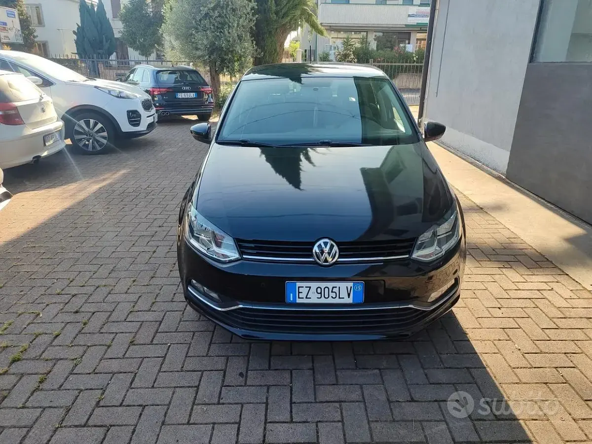 Usata VW Polo 90 CV (66 kW) 2015 Nero Berlina