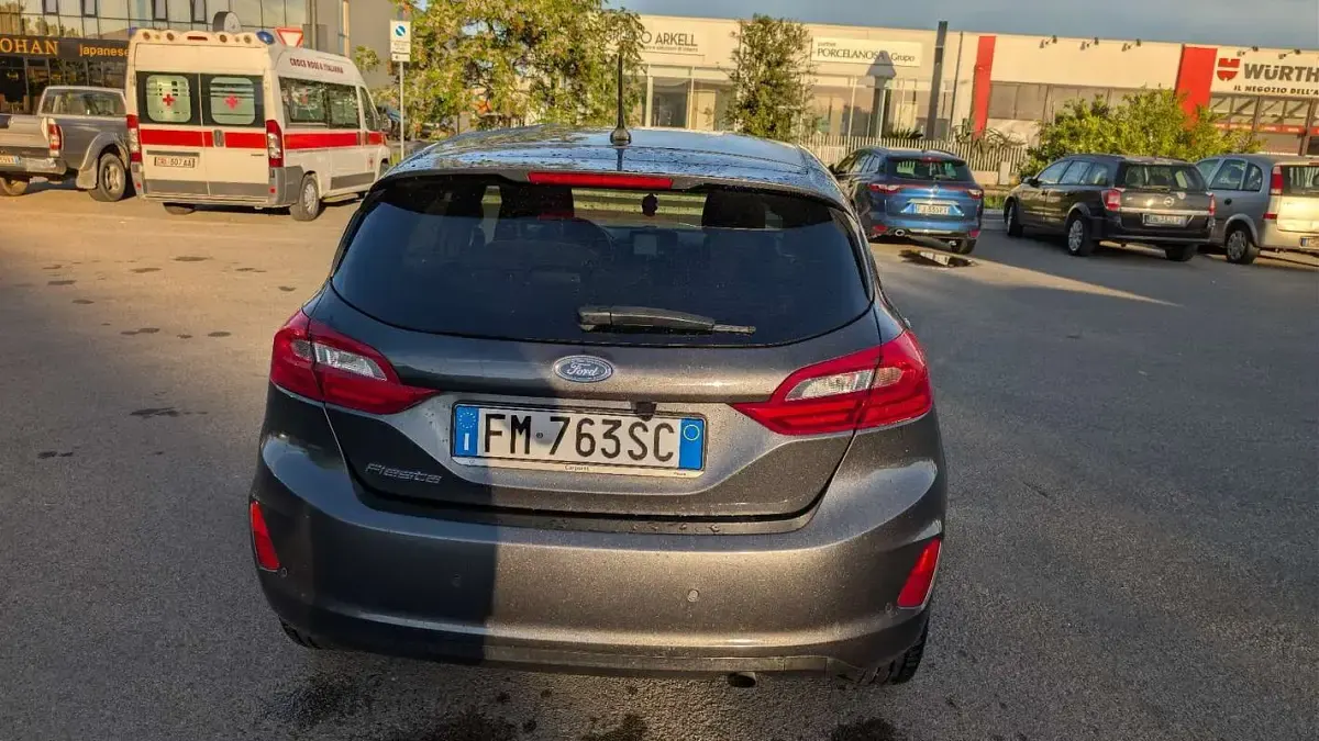 Usata Ford Fiesta Titanium 86 CV (63 kW) 2017 Utilitaria