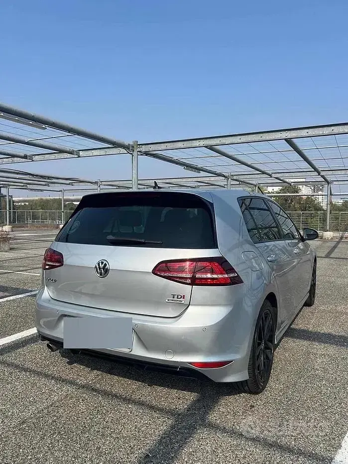 Usata VW Golf VII R-line 110 CV (80 kW) 2016 Grigio Berlina