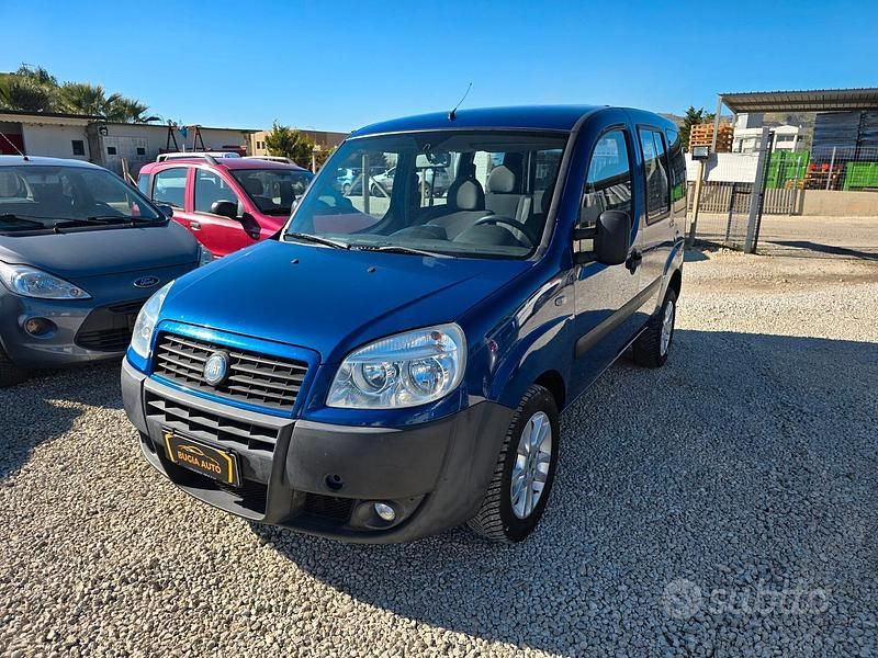 Blu Usata 2006 Fiat Doblò Monovolume | 4290 € (Buon prezzo) - Immagine 1/4