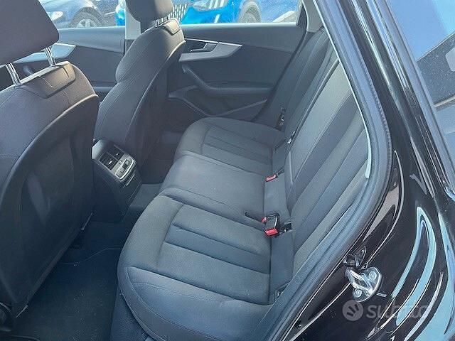 Usata Audi A4 Business 150 CV (110 kW) 2017 Nero Station wagon
