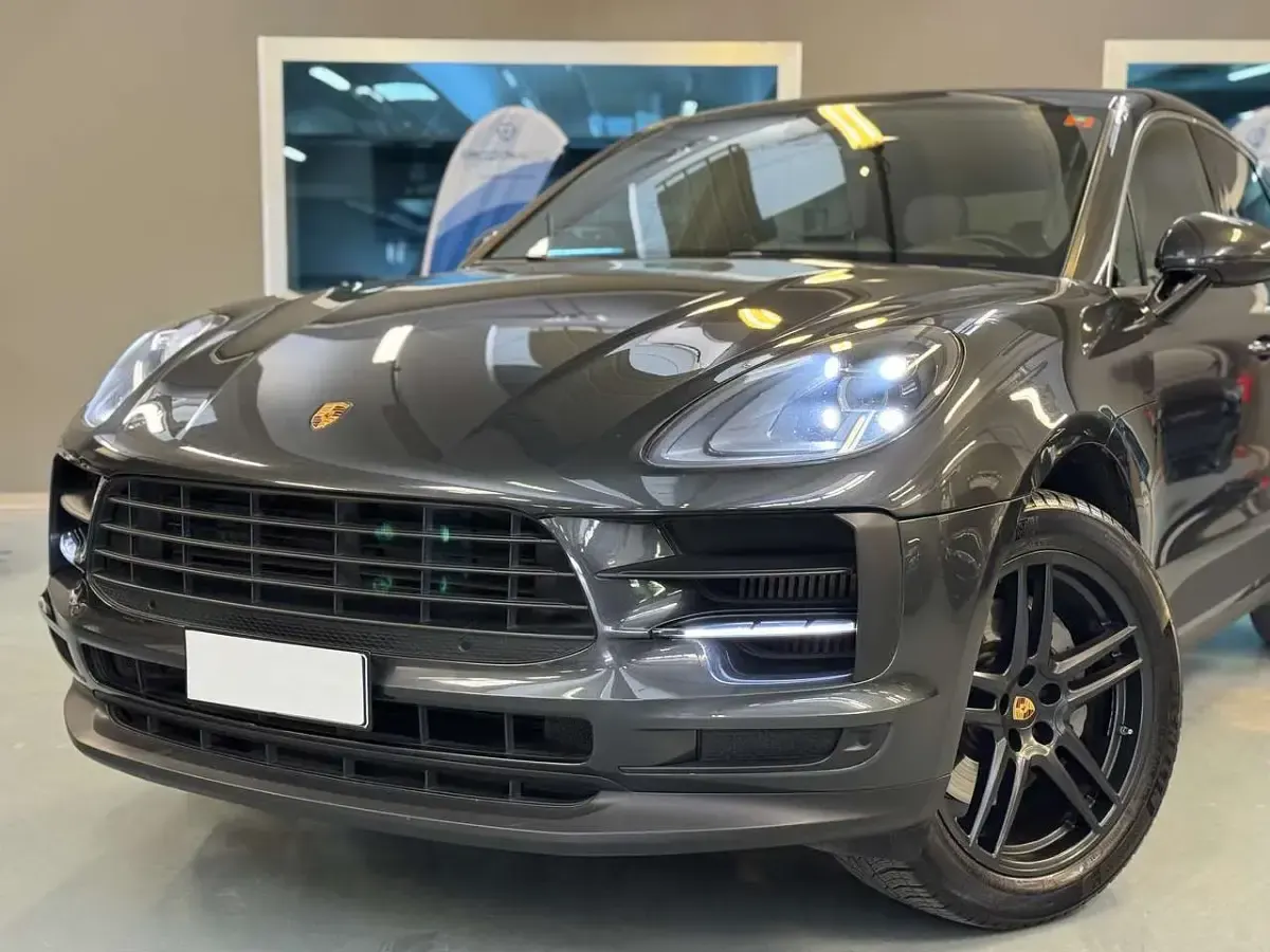 Gebraucht Porsche Macan 354 PS (260 kW) 2019 Grau SUV