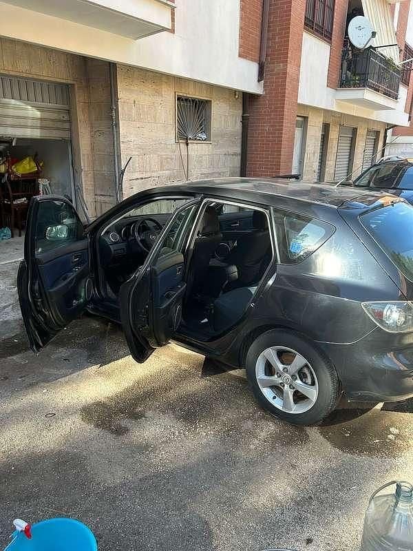 Usata Mazda 3 109 CV (80 kW) 2006 Berlina
