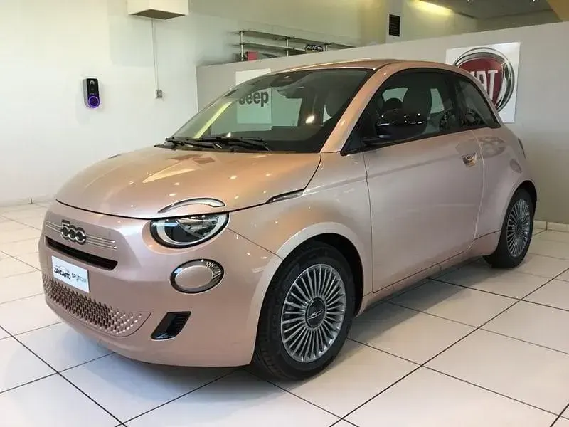 Nuova Fiat 500 Comfort 70 CV (51 kW) 2026 Berlina