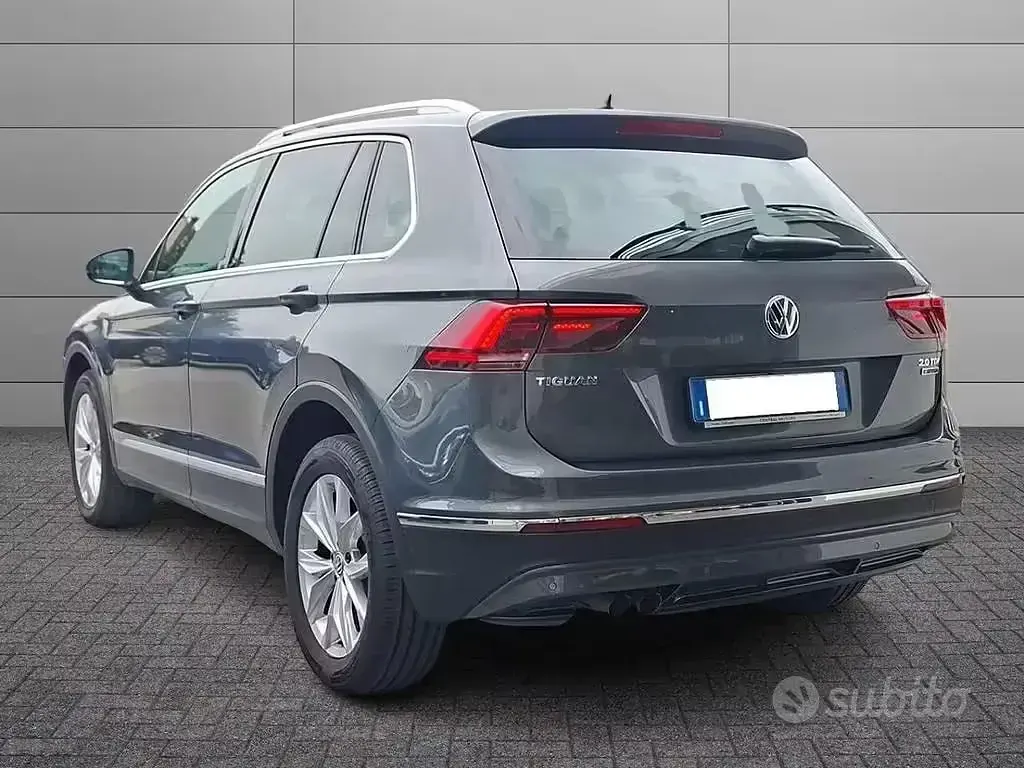 Usata VW Tiguan Style 150 CV (110 kW) 2016 Grigio SUV