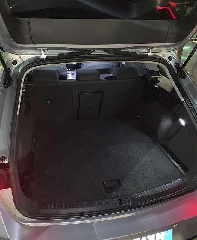 Usata Seat Leon XCELLENCE 110 CV (80 kW) 2022 Berlina