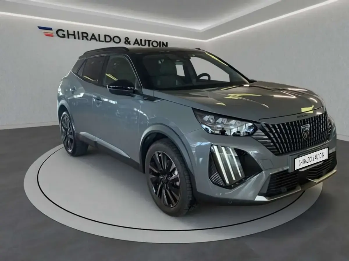 Usata Peugeot 2008 GT 131 CV (96 kW) 2023 Grigio SUV