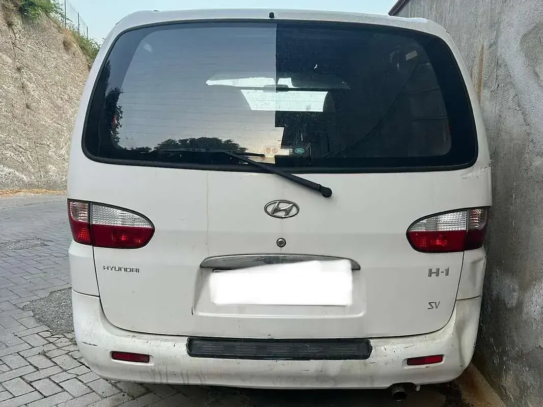 Usata Hyundai H-1 Comfort 80 CV (58 kW) 2002 Bianco Monovolume