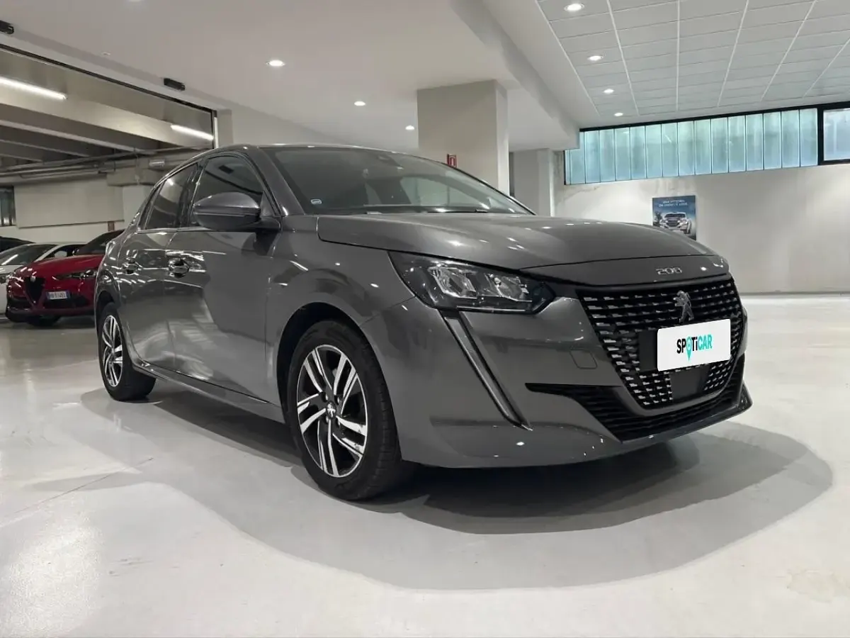 Usata Peugeot 208 Allure 101 CV (74 kW) 2020 Grigio Utilitaria