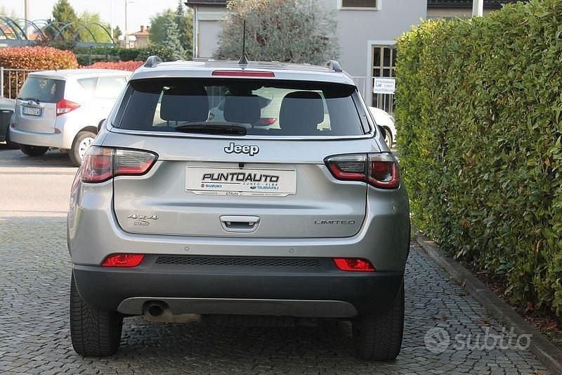Occasion Jeep Compass Limited 140 ch (102 kW) 2020 Gris SUV