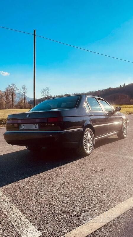Usata Alfa Romeo 164 Super 201 CV (147 kW) 1995 Nero Berlina