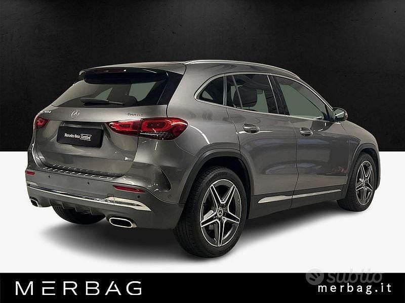 Usata Mercedes GLA200 Premium 150 CV (110 kW) 2021 Grigio SUV