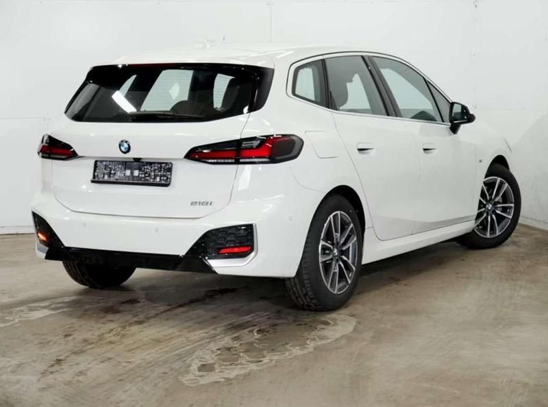 Usata BMW 218 Active Tourer M Sport 136 CV (100 kW) 2023 Bianco Monovolume
