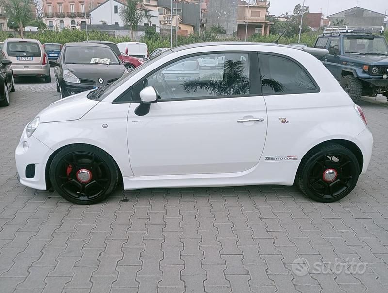 Usata Fiat 500 Abarth 165 CV (121 kW) 2010 Bianco Utilitaria