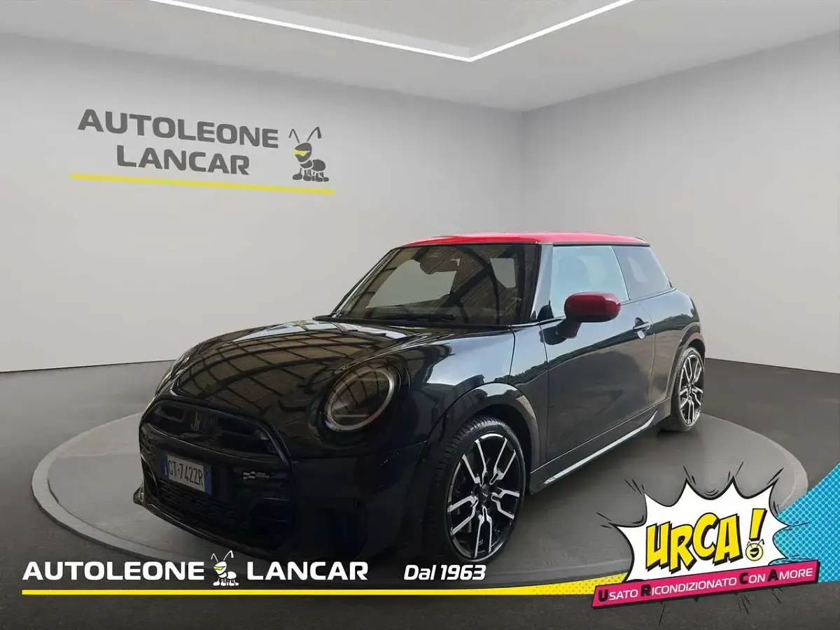 Usata Mini John Cooper Works 204 CV (150 kW) 2024 Nero Utilitaria