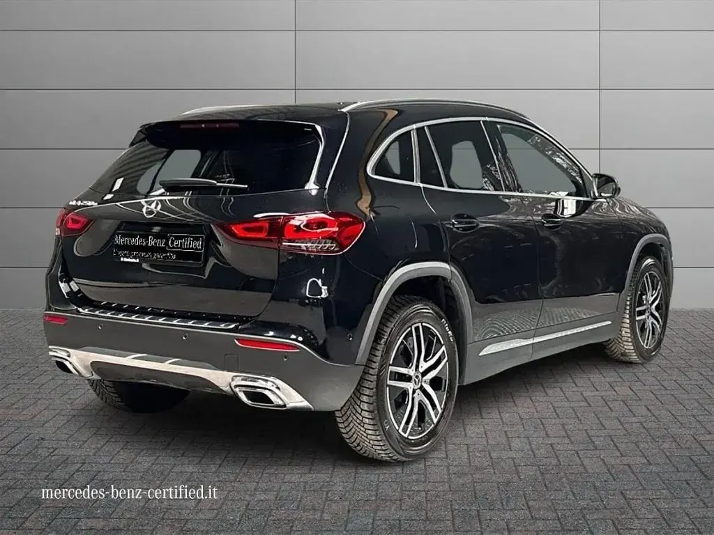 Usata Mercedes GLA250 160 CV (117 kW) 2022 Nero cosmo SUV