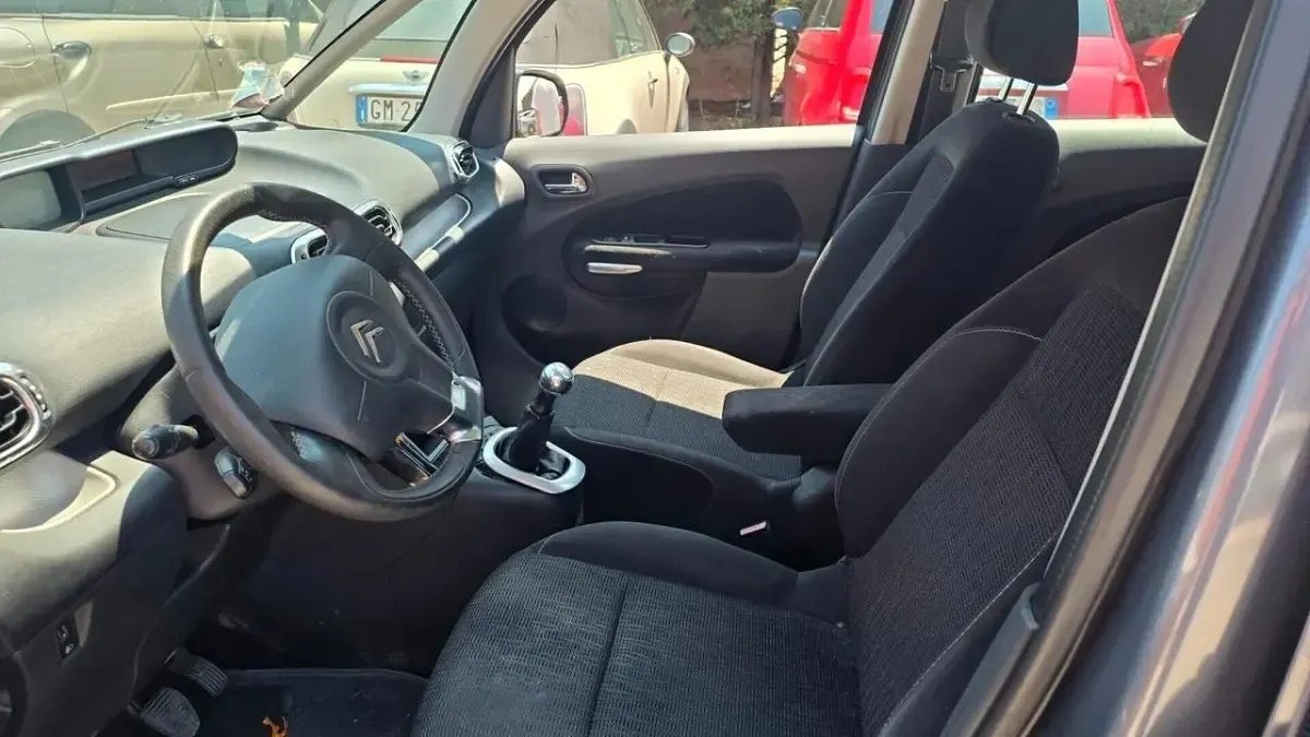Usata Citroën C3 Exclusive 92 CV (67 kW) 2013 Grigio Berlina