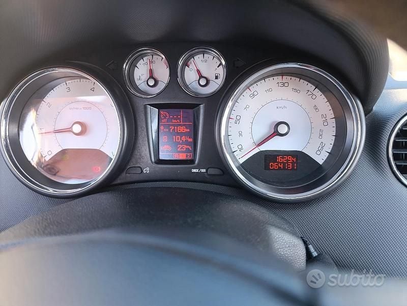 Usata Peugeot 308 CC 2012 Cabrio