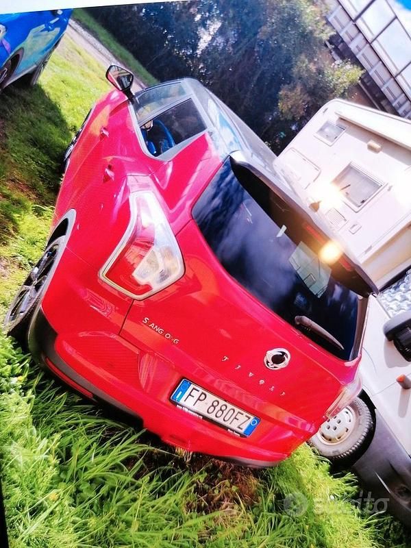 Usata Ssangyong (KGM) Tivoli 2018 Rosso SUV