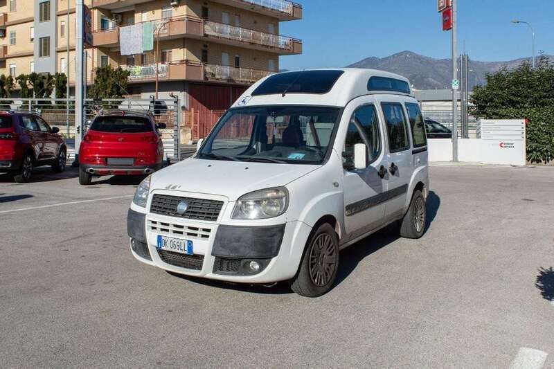Usata Fiat Doblò Dynamic 120 CV (88 kW) 2007 Bianco Monovolume