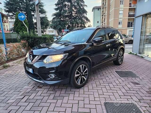 Usata Nissan X-Trail 131 CV (96 kW) 2017 Nero SUV