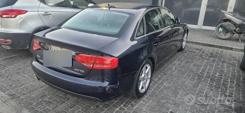 Usata Audi A4 143 CV (105 kW) 2008 Blu Berlina