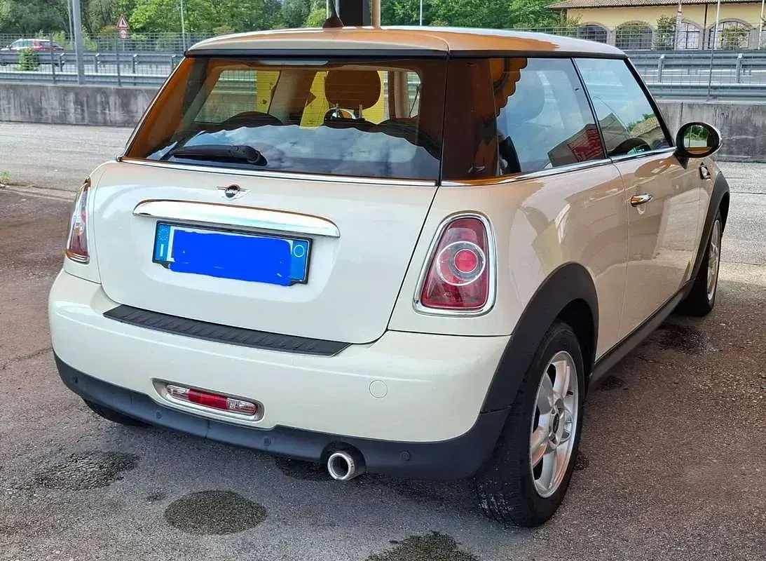Usata Mini One D 90 CV (66 kW) 2011 Bianco Utilitaria