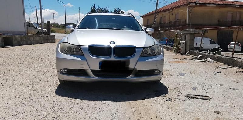 Usata 2007 BMW 320 Station wagon | 1500 € (Ottimo prezzo) - Immagine 1/4