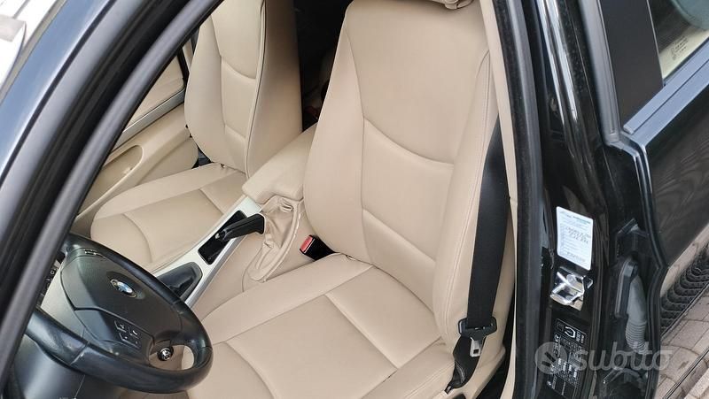 Usata BMW 320 2007 Nero Station wagon