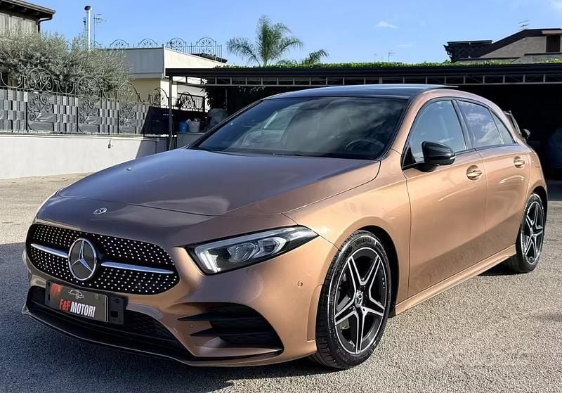 Usata Mercedes A200 Premium 150 CV (110 kW) 2022 Marrone Berlina