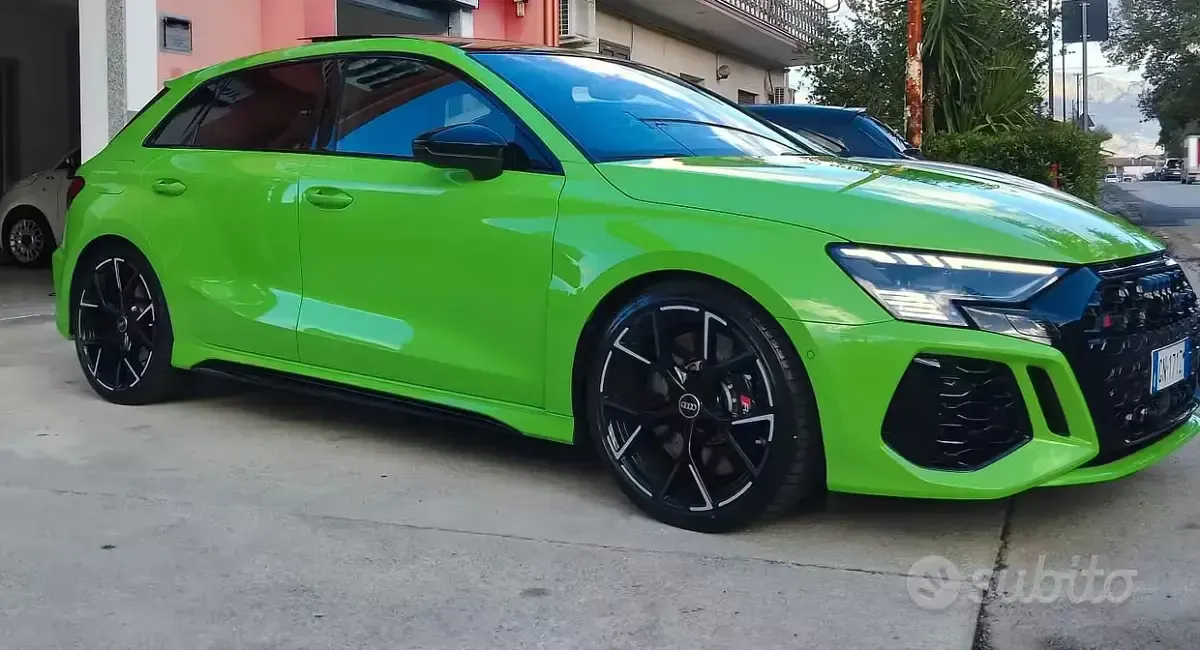 Usata Audi RS3 400 CV (294 kW) 2023 Verde Berlina
