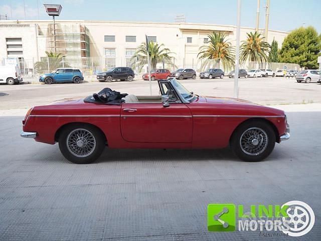 Usata MG B 106 CV (77 kW) 1960 Rosso Cabrio