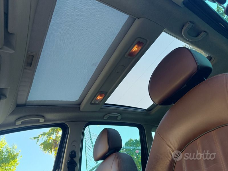 Usata 2009 Lancia Musa Monovolume | 3500 € (Super prezzo) - Immagine 1/4