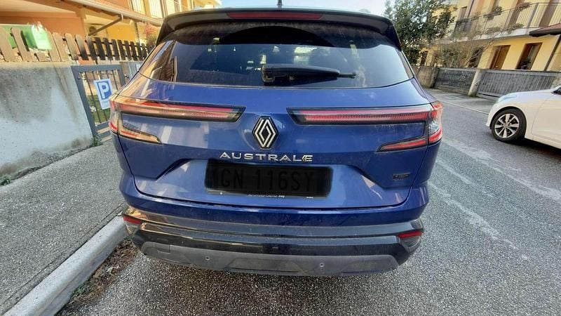 Usata Renault Austral Iconic 131 CV (96 kW) 2023 SUV