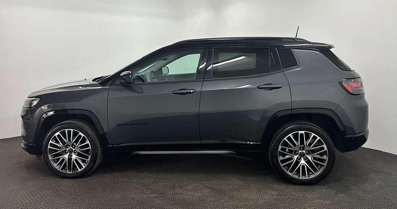 Usata Jeep Compass Summit 131 CV (96 kW) 2024 Grigio SUV