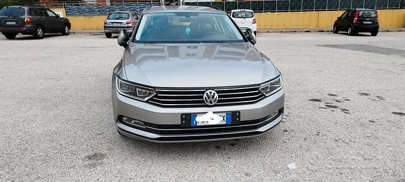 Usado VW Passat 120 HP (88 kW) 2015 Carrinha