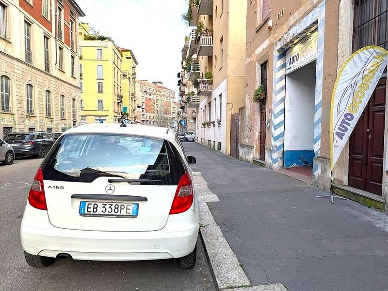 Usata Mercedes A160 Premium 95 CV (69 kW) 2010 Bianco Monovolume