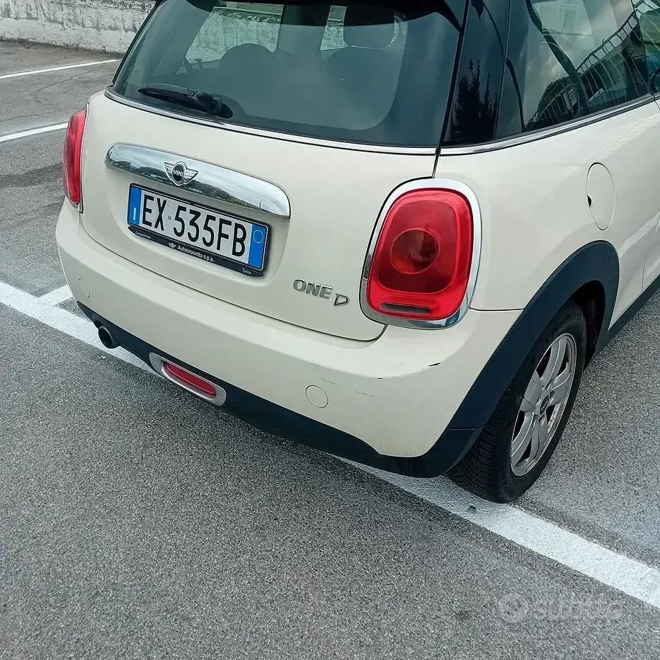 Usata Mini One D 95 CV (69 kW) 2014 Bianco Utilitaria