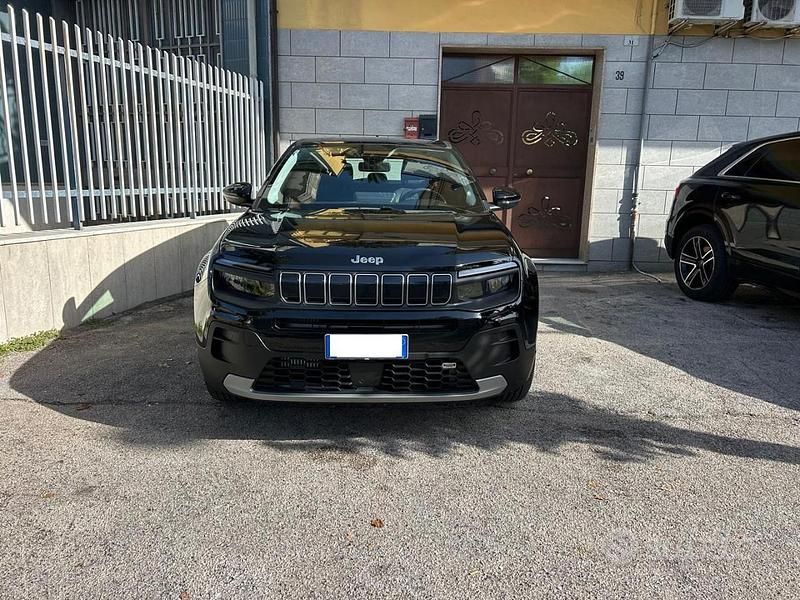 Nero Usata 2024 Jeep Avenger Altitude SUV | 19.499 € (Super prezzo) - Immagine 1/4