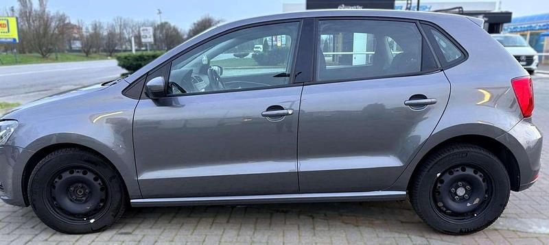 Usata VW Polo Comfortline 75 CV (55 kW) 2017 Grigio Berlina