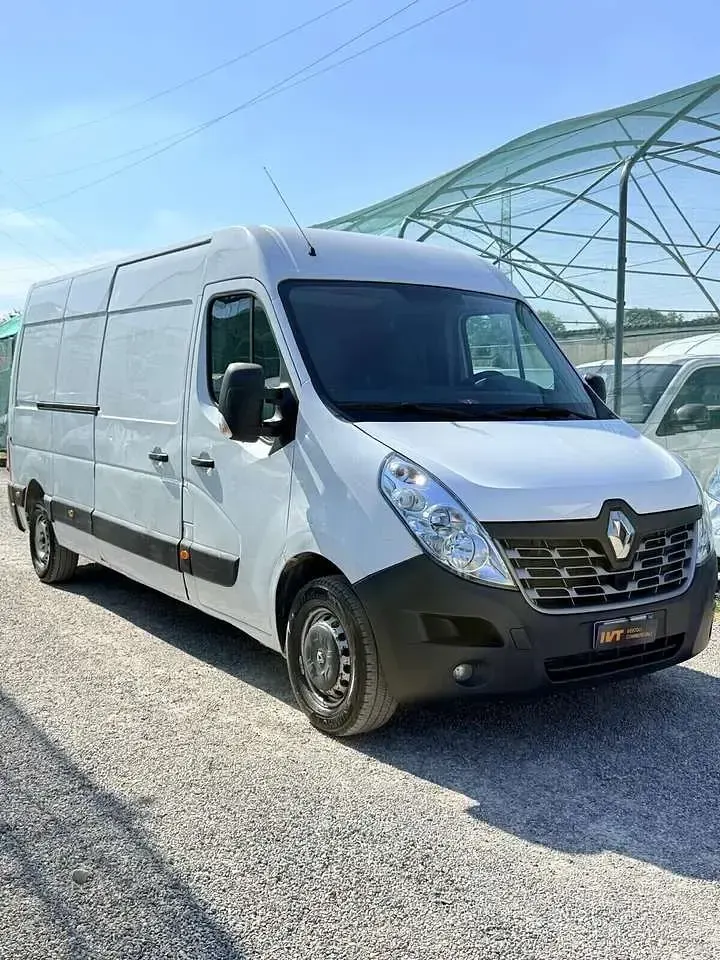 Usata Renault Master 145 CV (106 kW) 2018 Bianco Furgone