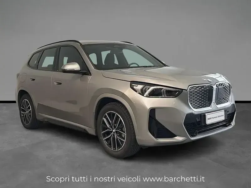 Usata BMW iX1 M Sport 150 kW (204 CV) 2025 Argento SUV